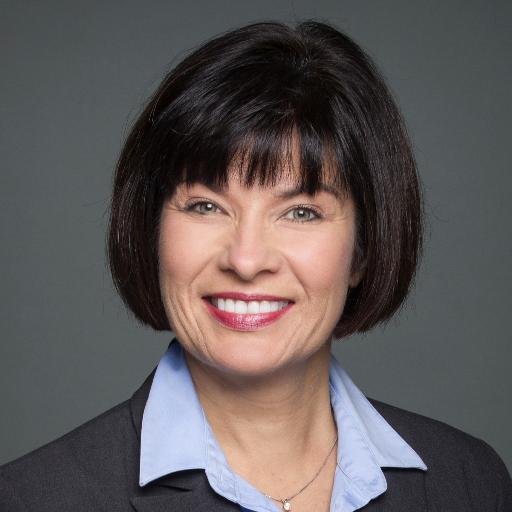 L'honorable Ginette Petitpas Taylor, C.P., députée